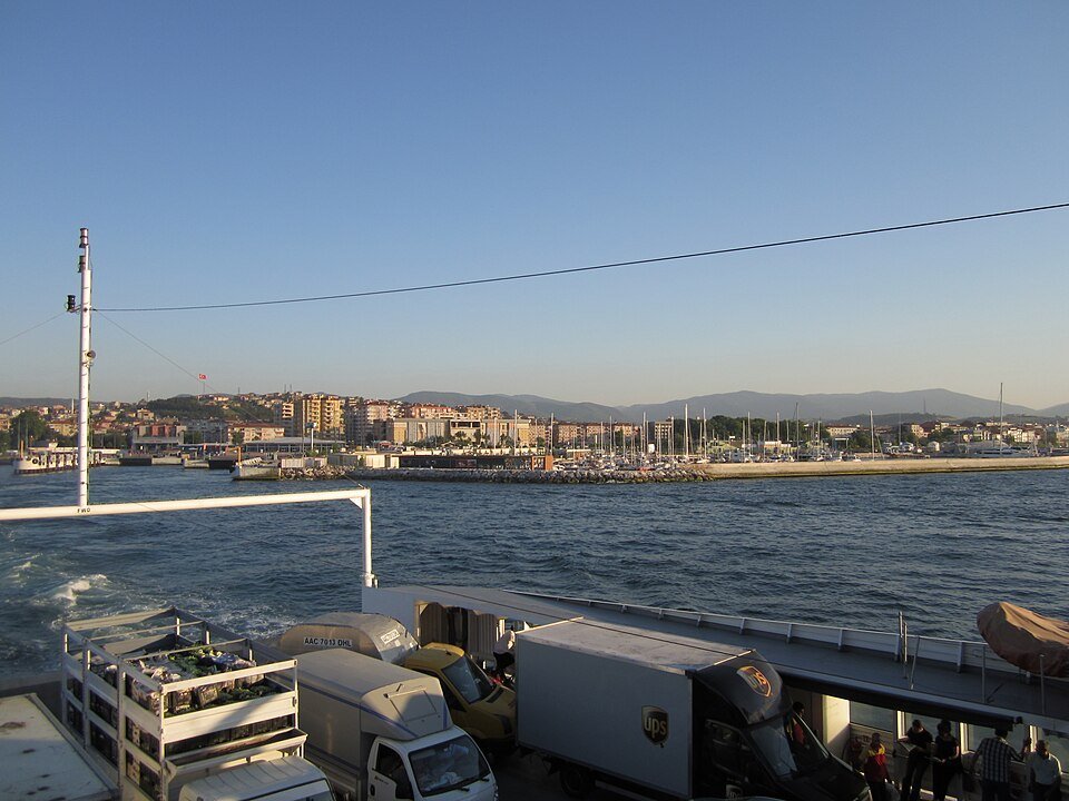 Yalova — yalova