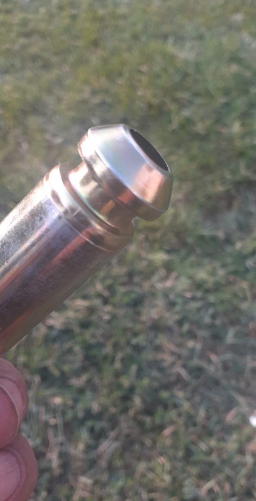 Fabrication De Conteneurs A Dechets Plastiques